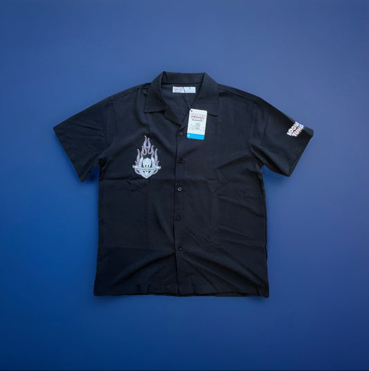 Black medium button down looney tunes shirt