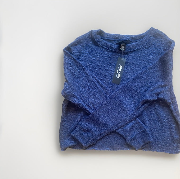 Pullover sweatshirt