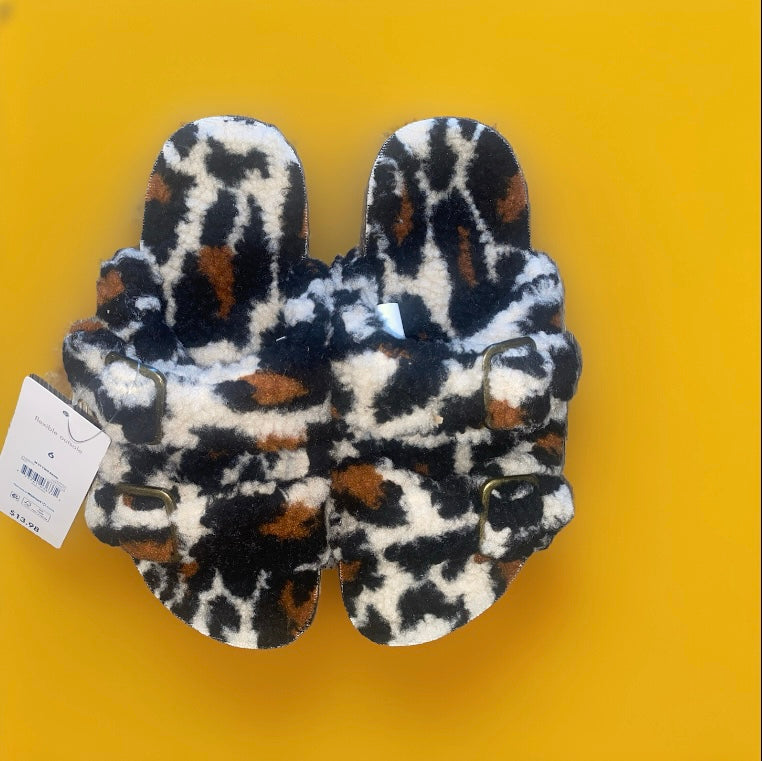 Leopard print sandal slippers