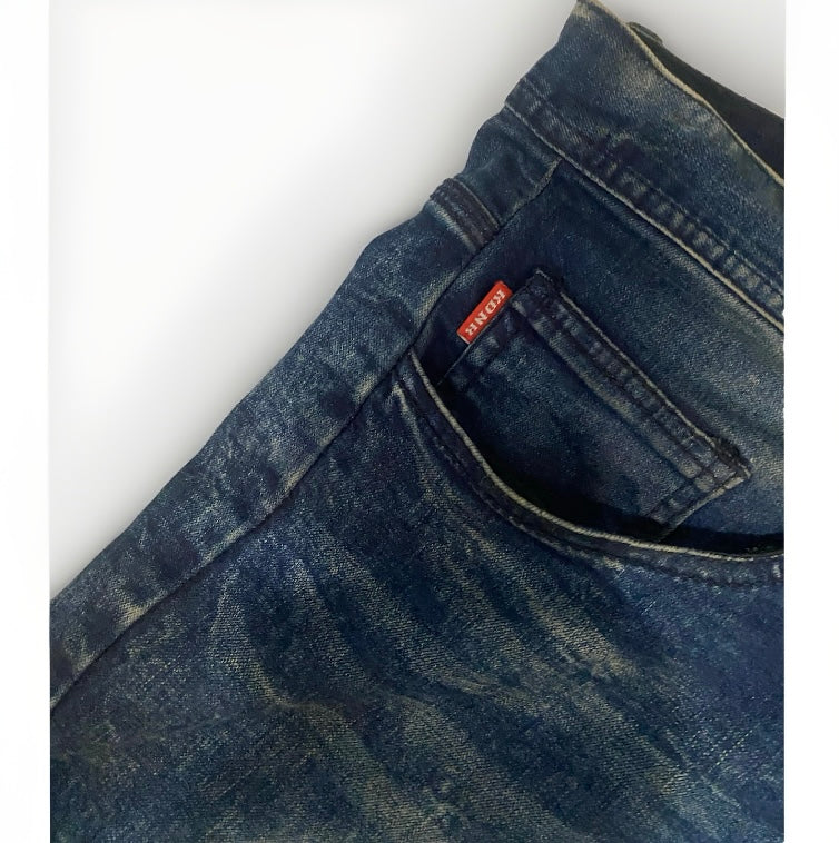 KDNK jeans