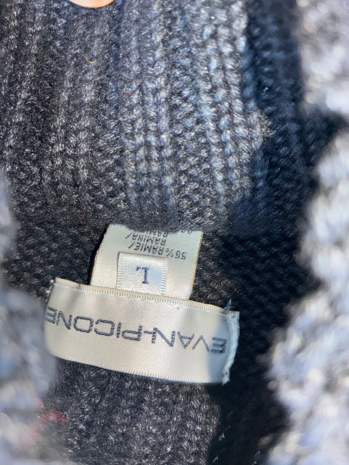 Striped turtle neck(sweater)