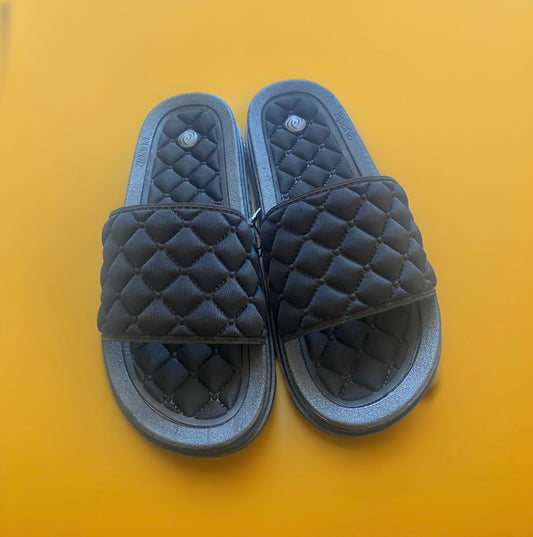 Black slippers