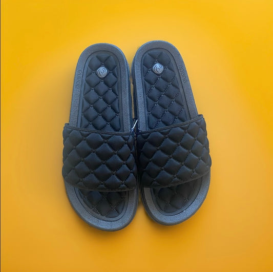 Black slippers